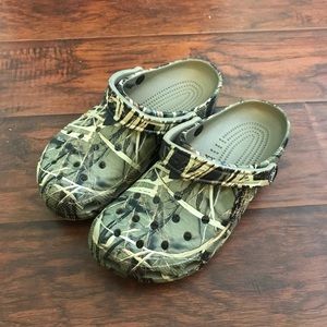 Camo Crocs 9 Men’s 11 Women’s